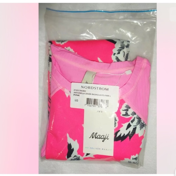 Maaji Diver RashGuard Large Pink Floral UPF 50+ Surf Paddle Swim Long Sleeve NWT - Picture 9 of 12
